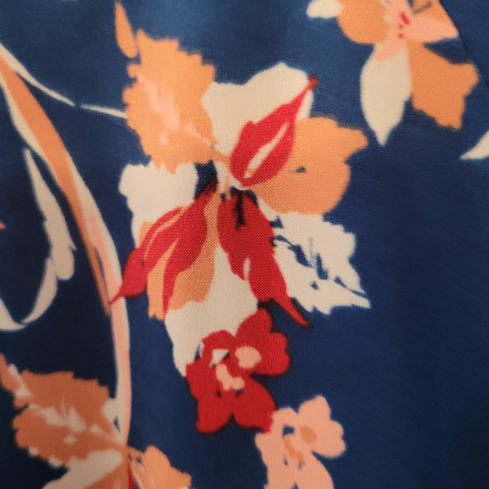 Plus Size Blouse - Picture 4 of 5